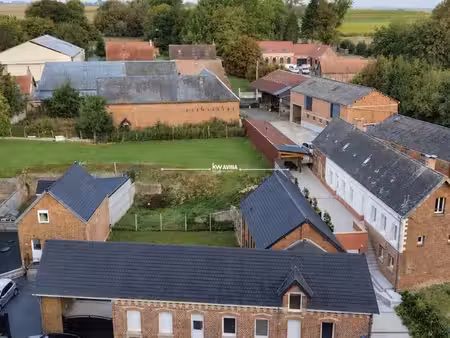 maison 6 pièces 155 m²