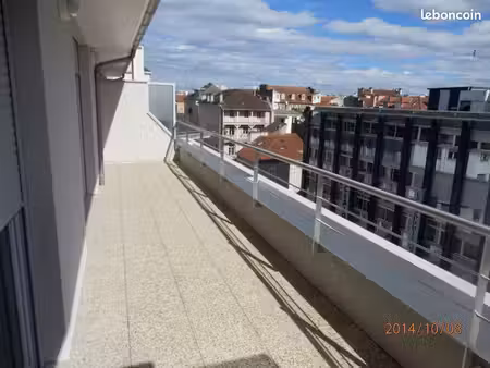 f 2 avec terrasse