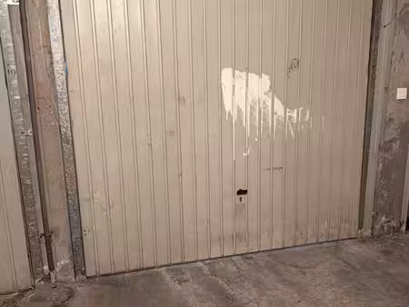 a louer garage fermé