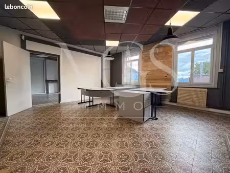 immeuble mixte de 360m2