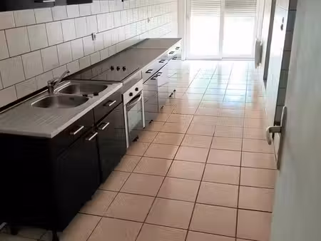appartement t2 rdc avec grand jardin privé