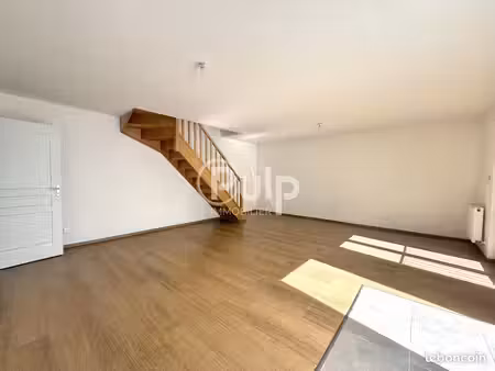duplex 4 pièces 73 m²