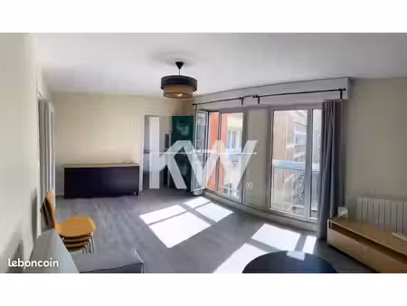 appartement 2 pièces 51 m²