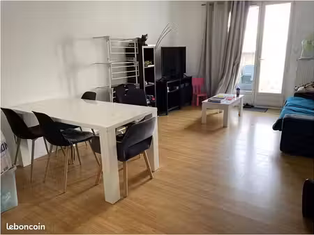 appartement 3 pièces 65 m²