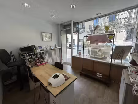 local commercial à louer