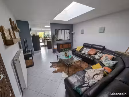 maison de ville 4 pièces 111 m²