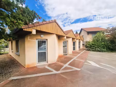 bourgoin-jallieu – ensemble immobilier à fort potentiel locatif