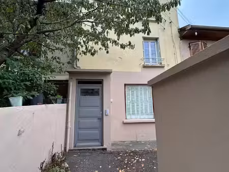 t2 550€ bourgoin-jallieu ref. : la2428