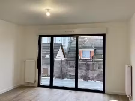 3 pièces 58.50 m² avec loggia - loué sous dispositif pinel