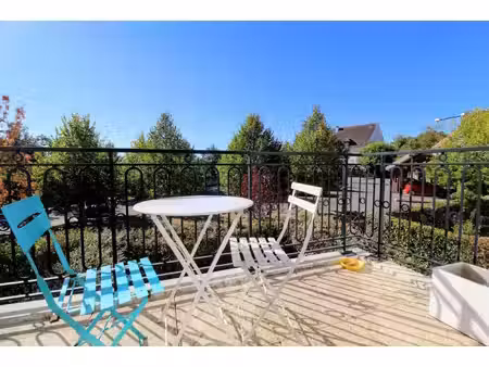 houdan hyper centre - appartement t2 à vendre