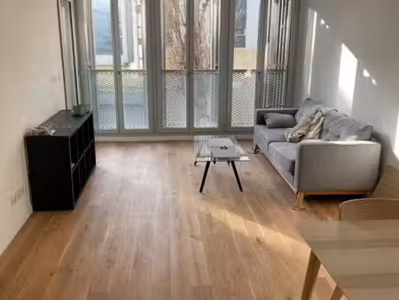 le pré-saint-gervais - beau 2 pièces meublé avec terrasse et parking