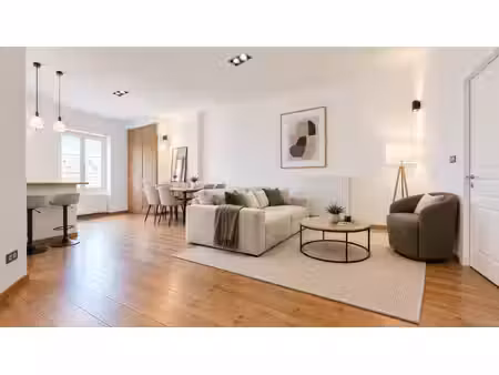 superbe t3 de 67m² avec charme de l'ancien - rue pierre semard 
