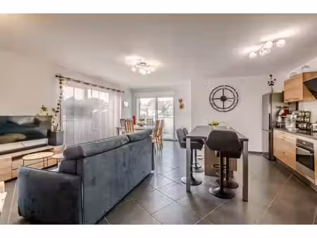 appartement t4 de 83 m² avec garage et balcon à saint-paul-en-