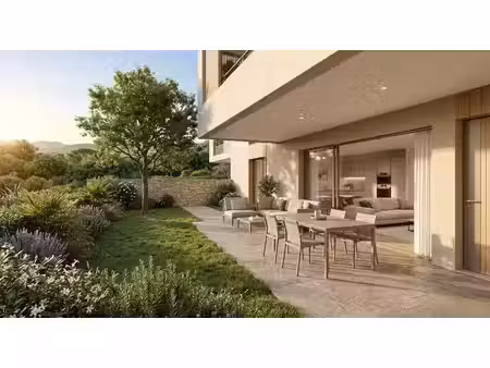 six-fours-les-plages - superbe t3 de 65 m² avec 100 m2 d'extérieur