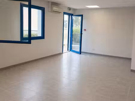 local mixte 260 m² 69126 brindas