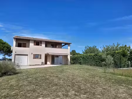 maison mitoyenne t4