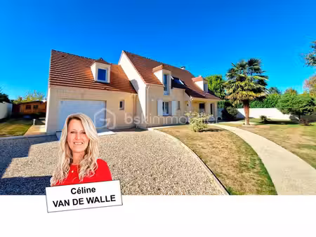 magnifique propriété avec superbe jardin  sans aucun travaux à prévoir !