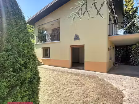 maison familiale sur les hauteurs de collonges