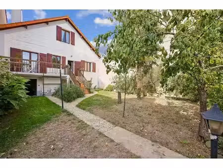 maison nanterre 6 pièce(s) 141 m2
