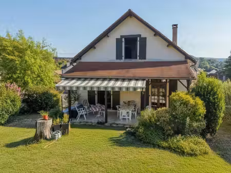 souillac centre – maison de ville en excellent état avec jardin  garage et appartement ind