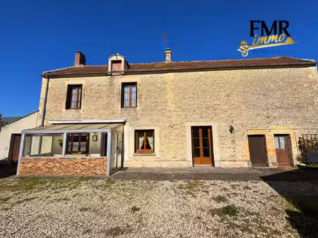 maison ancienne avec dépendances – vieux-fumé