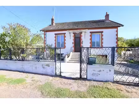 proche corbigny maison avec verger.