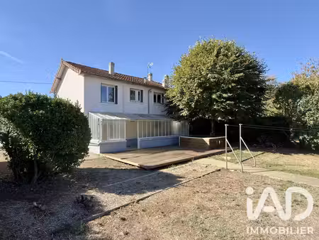 maison à magnac-sur-touvre (16600)