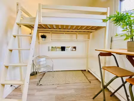 appartement 1 pièce - 9 m²