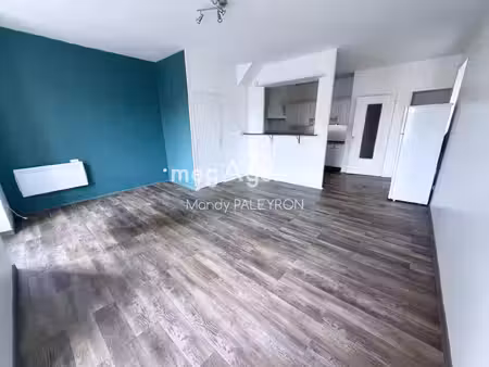 appartement t2 58 m² – centre de lagnieu