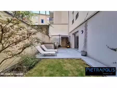 t3 au calme de 69m² + 57m² d'extérieurs - pmr - garage double