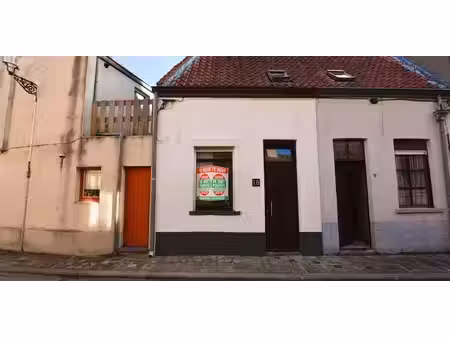 maison deux facades à louer à brugge pour € 695 avec 1 chambre à coucher