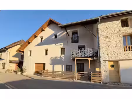 maison de caractère  magnifiquement restaurée  au cachet incroyable et prestations de gran