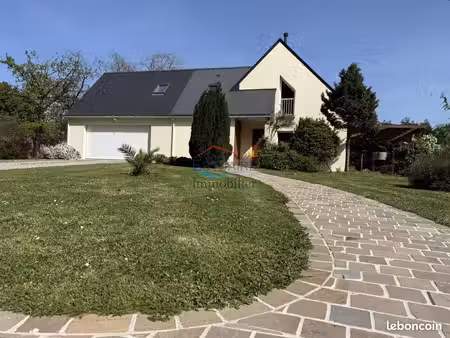 maison 7 pièces 134 m²