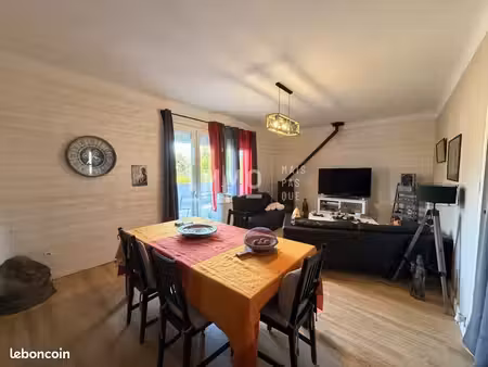 maison 6 pièces 121 m²