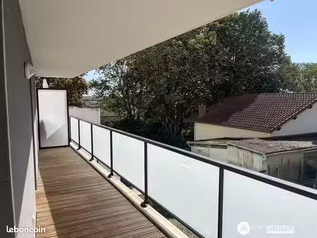 appartement 3 pièces 64 m²