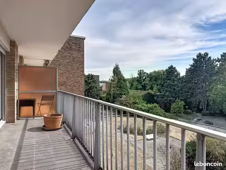 appartement 3 pièces 84 m²