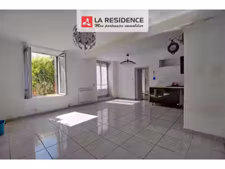 maison de ville à vendre