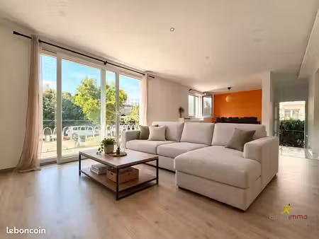maison 5 pièces 105 m²