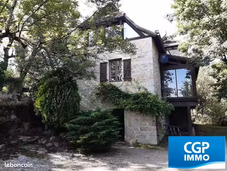 maison 4 pièces 130 m²