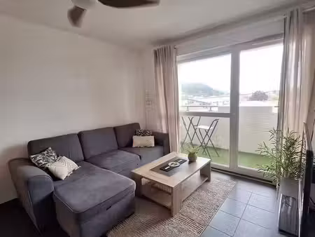 t2 43 m² lumineux  balcon vue dégagée  parking couvert  tram + gare à 300 m  direct propri