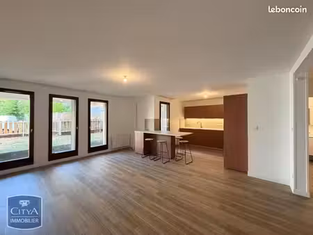appartement 2 pièces 69 m²