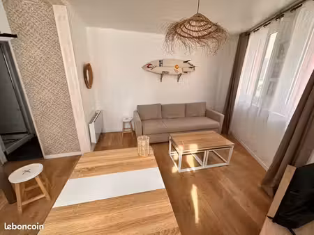 particulier à particulier - studio t2 - 34 m2 - meublé - proche plage et centre ville - tr