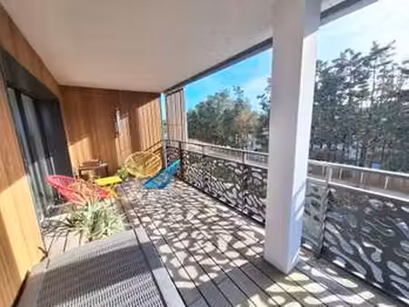 location appartement 4 pièces aux sables-d'olonne (85100) : à louer 4 pièces / 80m² les sa