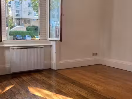 appartement 1 pièce 33 m²