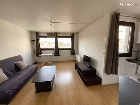 studio 1 pièce 26 m²
