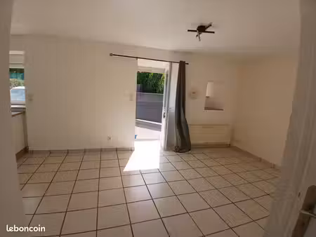 appartement 35m² 2 pièces rdc