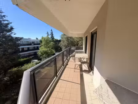 appartement de luxe à vendre dans le quartier le-perollier