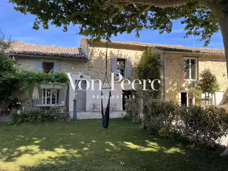 mas à vendre à noves