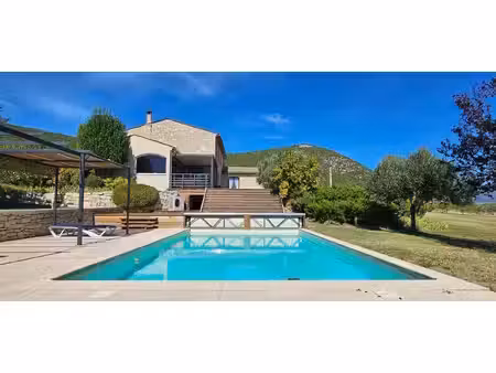 magnifique propriété avec vue panoramique et terrains constructibles