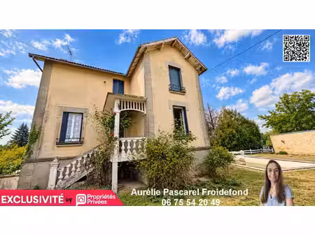 lubersac (19210) ? maison à rénover de 135 m² + garage de 90m² avec piscine et dépendance 
